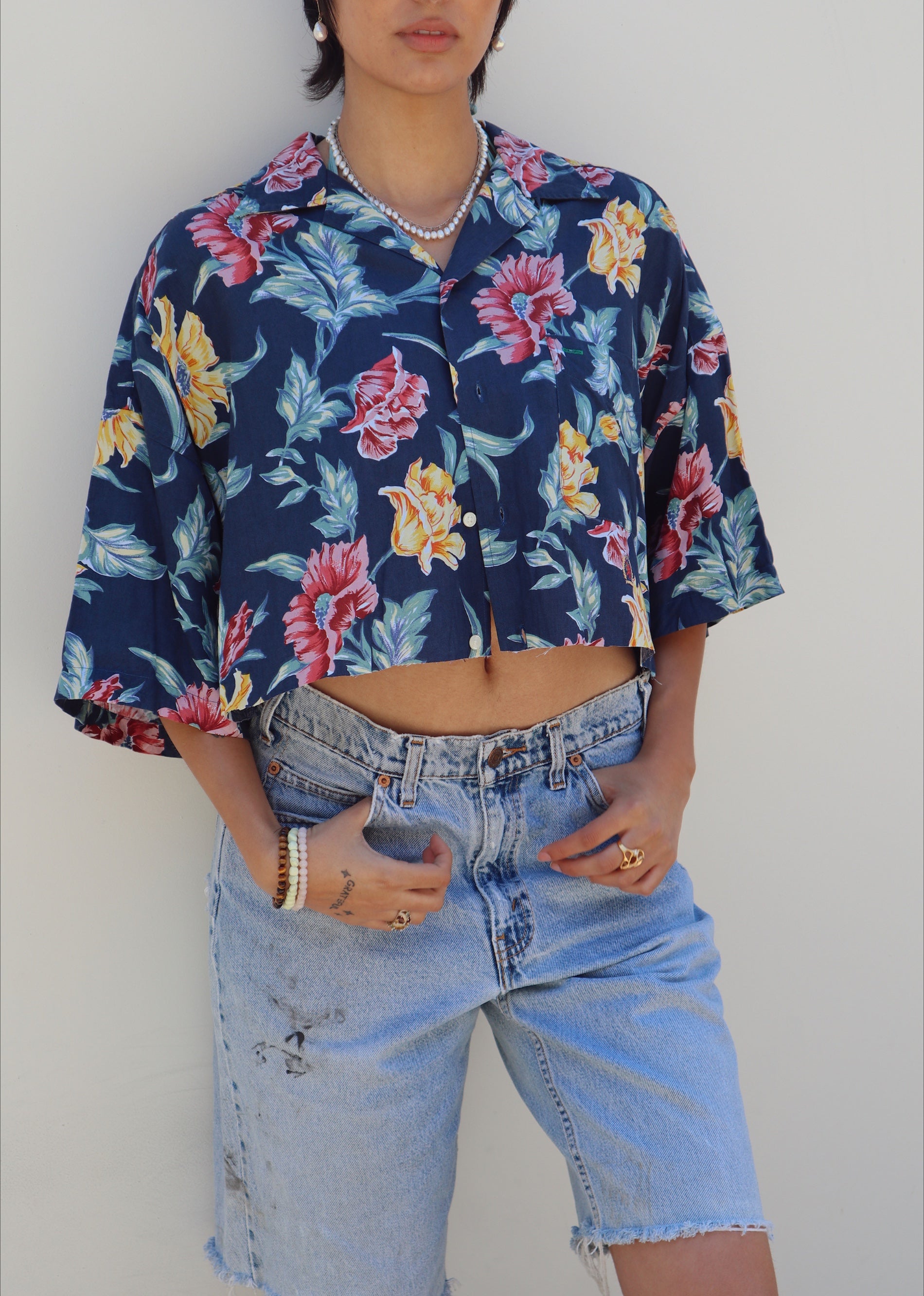 How To: Wear Bermuda Shorts
