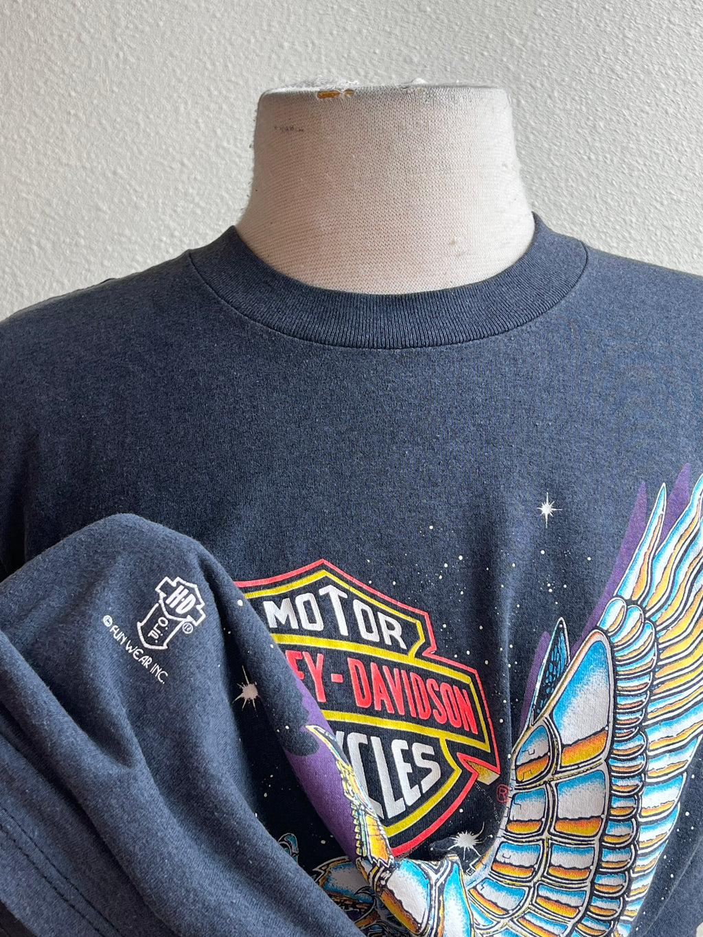 Vintage 3D Emblem Harley Davidson Tee