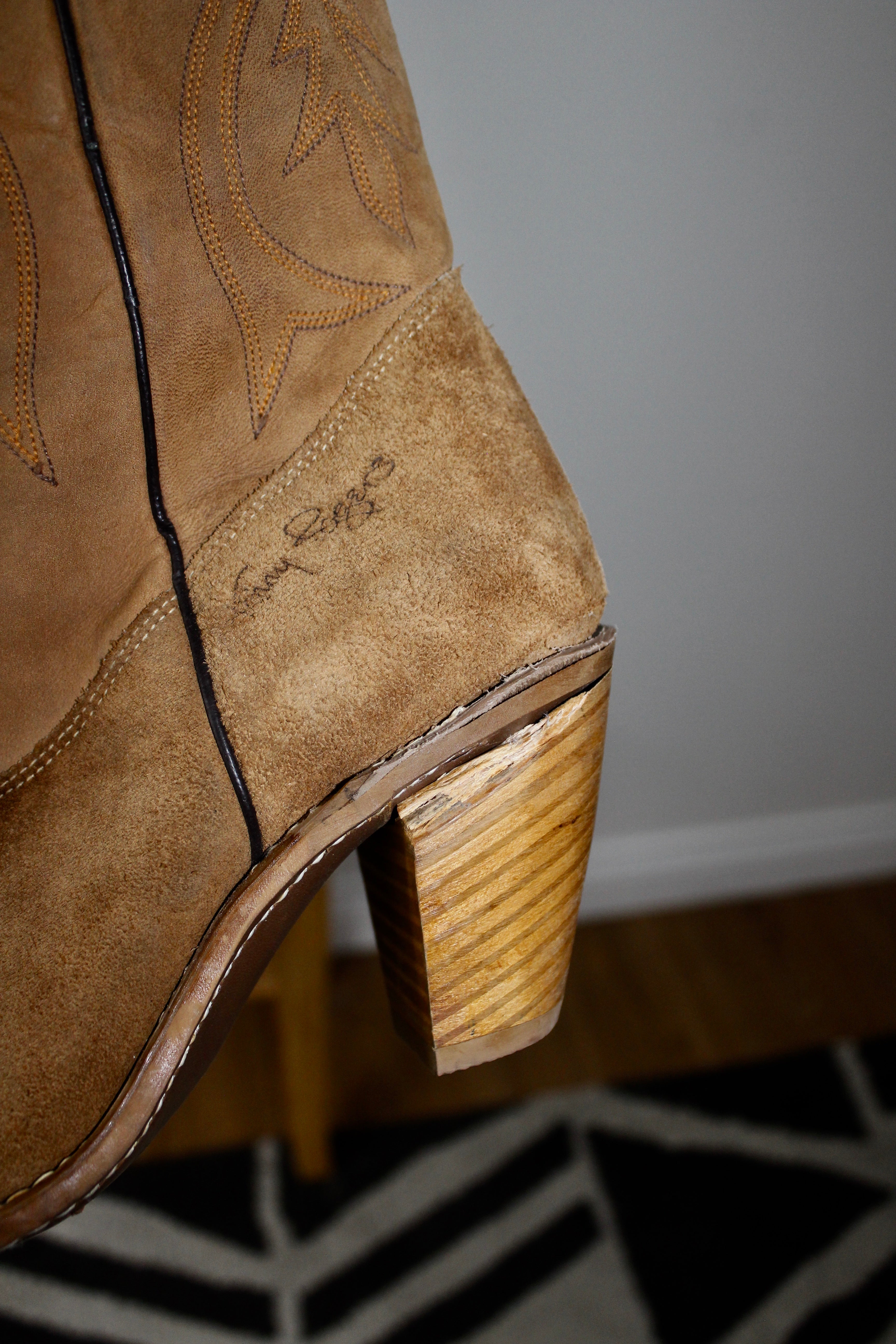 Vintage Kenny Rogers Cowboy Boots - sz 9