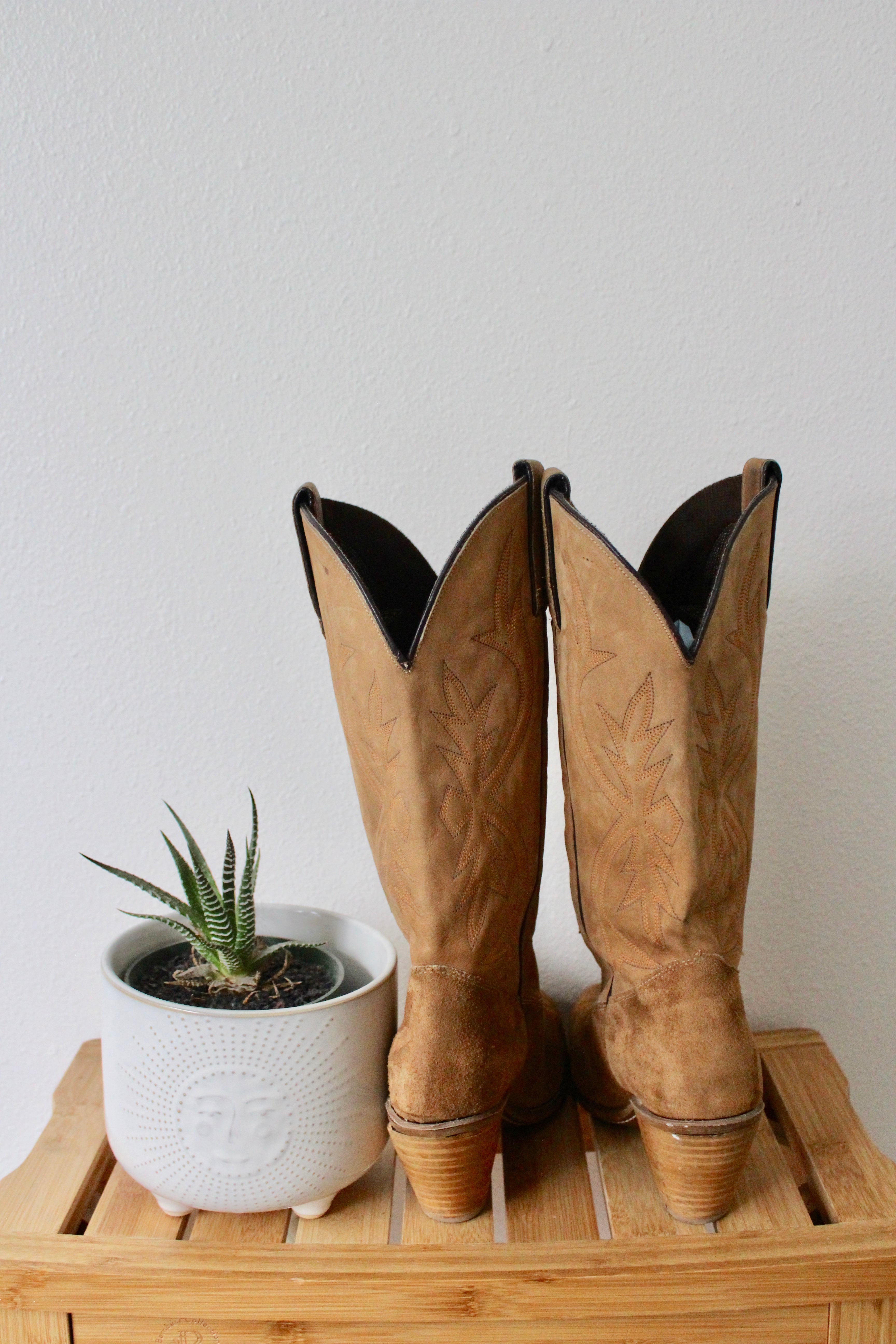Vintage Kenny Rogers Cowboy Boots - sz 9